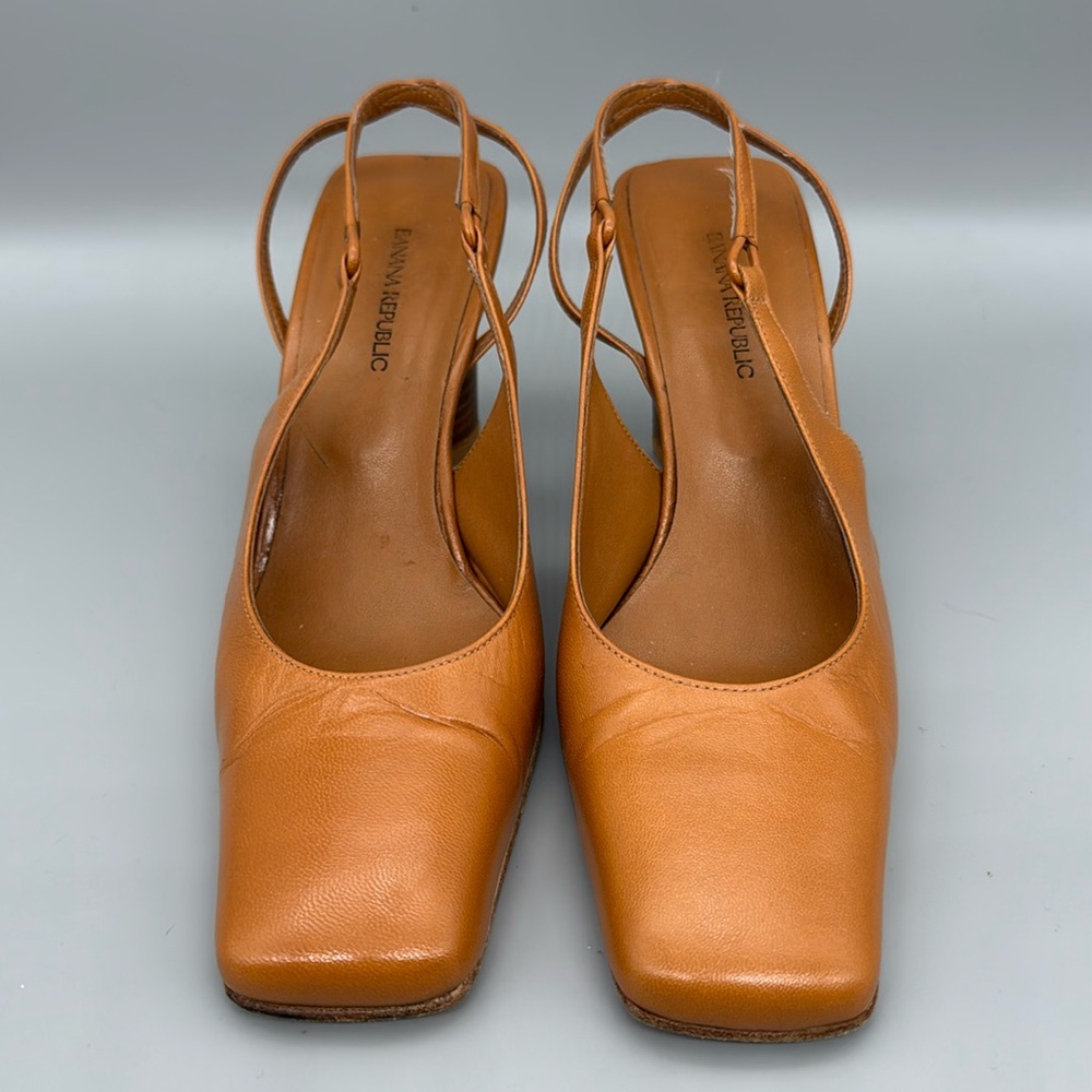 Banana Republic camel slingback heels size 7